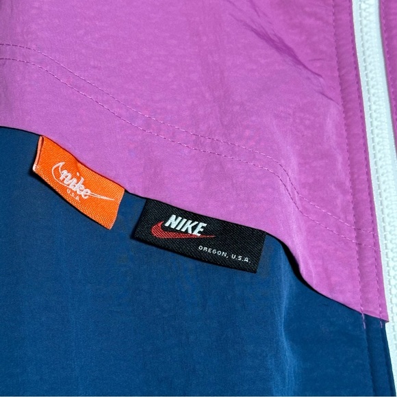 Nike women’s Sportswear Icon Clash Woven Track Jacket Blue Pink white 1X  Sporty - Picture 8 of 17